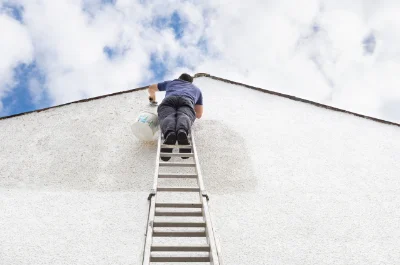 Peinture extérieure à Courlans — façades et ravalement